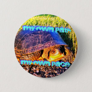 BADGE ROND 5 CM PIN DU CHEMIN DE LA TORTUE