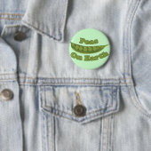 Badge Rond 5 Cm Pois sur Terre (En situation)