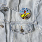 Badge Rond 5 Cm Poulet traversant la route (En situation)