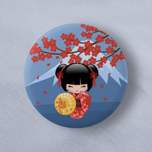 Badge Rond 5 Cm Poupée rouge Sakura Kokeshi - mignonne Geisha Girl