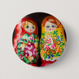 Badge Rond 5 Cm Poupées Matriochka Colorées