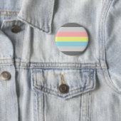 Badge Rond 5 Cm Pride Demiflux (En situation)