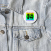 Badge Rond 5 Cm QR Code® dit : SMILE (En situation)