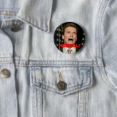 Badge Rond 5 Cm Rappel Arnold (En situation)