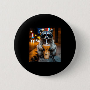 Badge Rond 5 Cm Raton laveur drôle buvant du café glacé mème anima