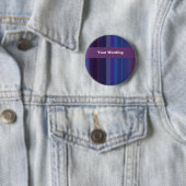 Badge Rond 5 Cm Rayures bleues pourpres à la mode - (En situation)