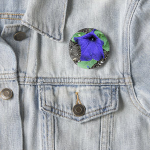 Badge Rond 5 Cm Regardez au-delà de ce que vous voyez la fleur