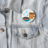 Badge Rond 5 Cm Rétro café et beignet (En situation)