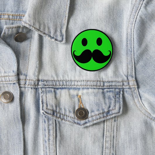 Badge Rond 5 Cm Rétro moustache verte Stache de moustache (En situation)