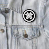 Badge Rond 5 Cm rond avec flèche différente (En situation)