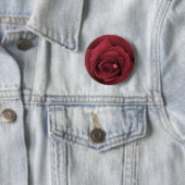 Badge Rond 5 Cm rose rouge (En situation)