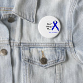 Badge Rond 5 Cm Ruban Blue Standard par Kenneth Yoncich (En situation)