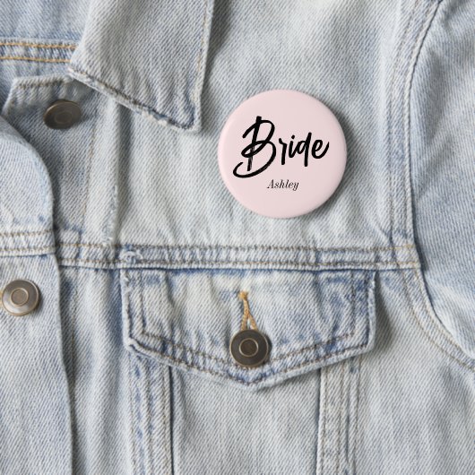 Badge Rond 5 Cm Script rose pâle du Mariage de mariée (En situation)