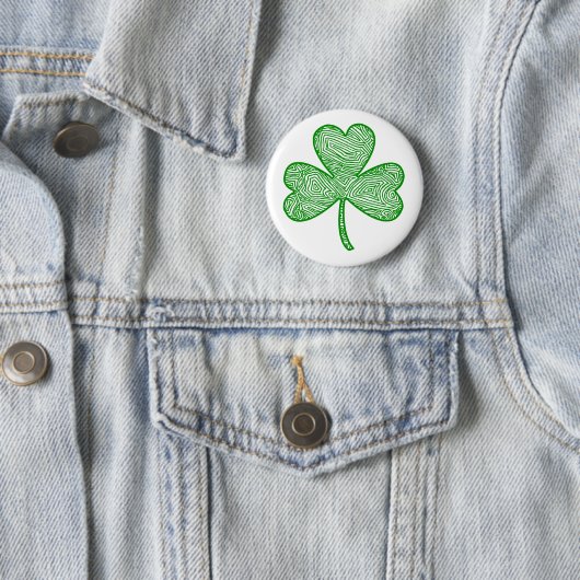 Badge Rond 5 Cm Shamrock (En situation)