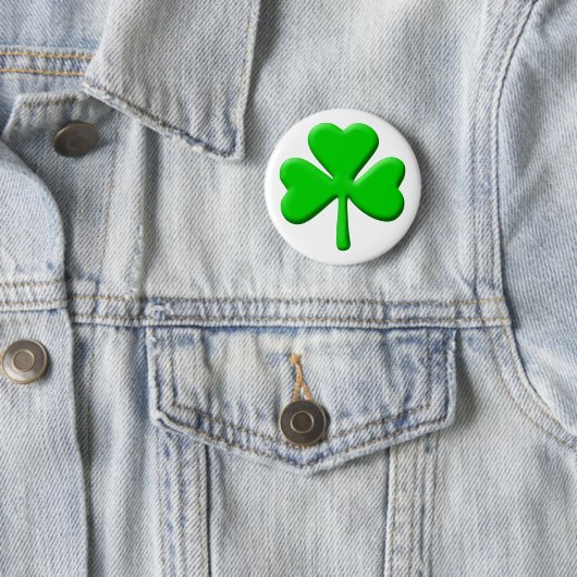 Badge Rond 5 Cm shamrock 3d (En situation)