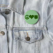 Badge Rond 5 Cm Shamrocks d'amour de paix (En situation)