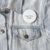 Badge Rond 5 Cm SIMPLE MINIMAL.CUTIE AJOUTER LE NOM BÉBÉ heureux H (En situation)