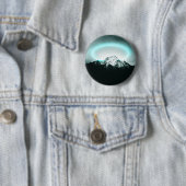 Badge Rond 5 Cm Snowy mountain mysterious blue neon light (En situation)