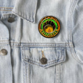Badge Rond 5 Cm Sorcière heureuse de Halloween (En situation)