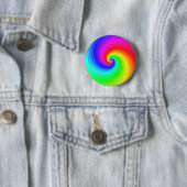 Badge Rond 5 Cm Spirale arc-en-ciel classique (En situation)