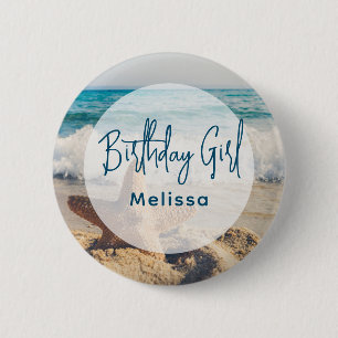 Badge Rond 5 Cm Starfish sur une plage de sable Photographie Fille