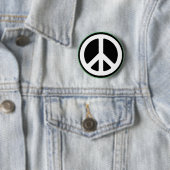 Badge Rond 5 Cm Symbole vert de paix ! (En situation)