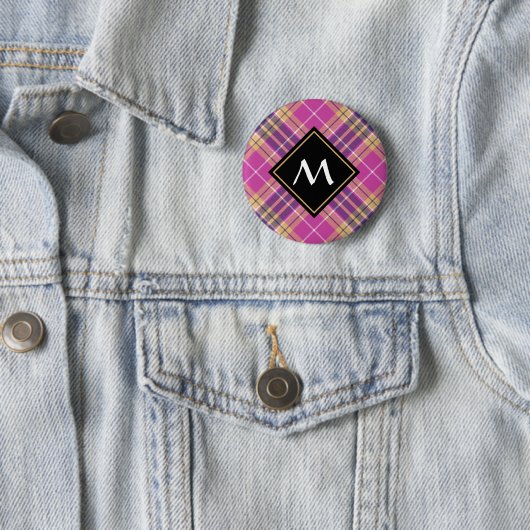 Badge Rond 5 Cm Tartan rose, or et bleu (En situation)