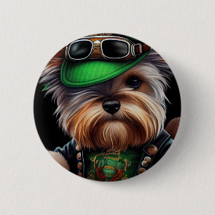 Badge Rond 5 Cm Tchiène Terrier Chien Conduisant un Vélo Saint-Pat