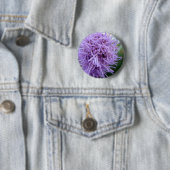 Badge Rond 5 Cm Tentacle Spider Violet Flower (En situation)