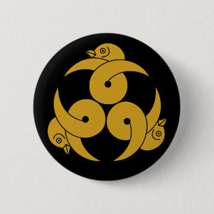 Badge Rond 5 Cm Three looped wild geese, heads facing outward