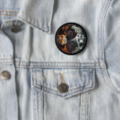 Badge Rond 5 Cm Tigres Yin Yang (En situation)