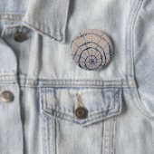 Badge Rond 5 Cm toiles d'araignées yaei (En situation)