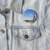 Badge Rond 5 Cm tour eiffel (En situation)