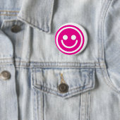 Badge Rond 5 Cm Tout le monde aime des sourires (En situation)
