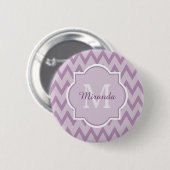 Badge Rond 5 Cm Trendy Purple Chevron Zigzag Nom et monogramme (Devant & derrière)