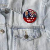 Badge Rond 5 Cm Trump Vance 2024 (En situation)