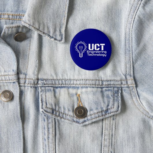 BADGE ROND 5 CM UCT_ENGINEERING (En situation)