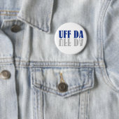 Badge Rond 5 Cm UFF DA Funny Scandinave (En situation)
