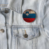 Badge Rond 5 Cm Vieux drapeau en bois de la Slovénie (En situation)