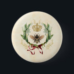 Badge Rond 5 Cm Vintage<br><div class="desc">Moderne Vintage Botanique Queen Bee miel insecte,  rétro vintage élégant feuillage,  bouquet de fleurs jardin botanique,  printemps de la feuille florale,  illustration aquarelle dessin luxe,  couronne art queen nectar,  jolie beauté buzz,  ailes jaunes animal,  or sauvage abeille nature,  insecte bee miel insecte, </div>