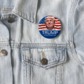 Badge Rond 5 Cm VOTE Trump pour le président 2024 (En situation)