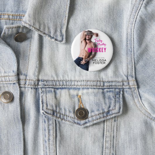 Badge Rond 5 Cm Vraiment, Madly, Whiskey Button (En situation)