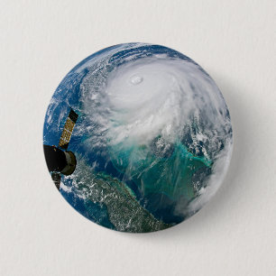 Badge Rond 5 Cm Vue De L'Ouragan Dorian.