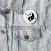 Badge Rond 5 Cm Yin et Yang - Bouton MisterP (En situation)