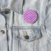 Badge Rond 5 Cm Zigzag rose et violet (En situation)
