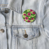 Badge Rond 5 Cm Zinnias rose sur vert clair (En situation)