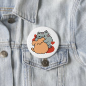 Badge Rond 7,6 Cm Adorable chat et chien Hug - Meow & Woof Design (En situation)