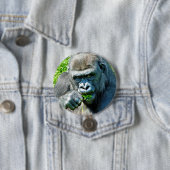 BADGE ROND 7,6 CM ANIMAUX SAUVAGES - GORILLAS (En situation)