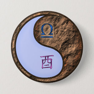 Badge Rond 7,6 Cm Balance & Coq de Terre