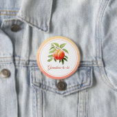 Badge Rond 7,6 Cm Bébé Shower Fuzz pêche (En situation)